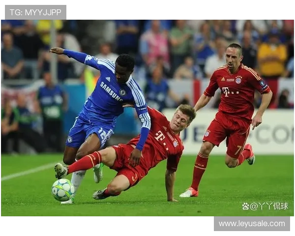 位置重叠严重：切尔西阵容为何难以优化配置？